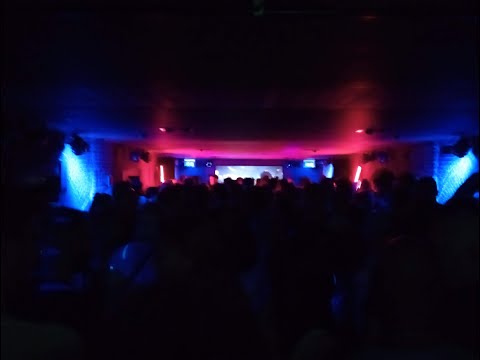 Middle M - extrait live -Ouwe Stijl Is Botergeil @ Paradiso