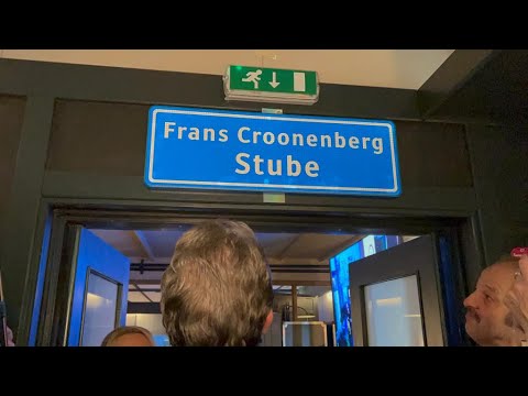 FRANS CROONENBERG ONTVANGT EIGEN STUBE
