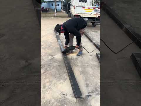 Avance corte y soldadura proyecto mejoramiento escuela vespertina Edin de Jesús Santa Ana Peten