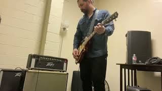 Video thumbnail for Peavey Mace 320t with 2x12 WGS 12c/s speakers by vaughn6668