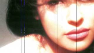 selena&#39;s captive heart