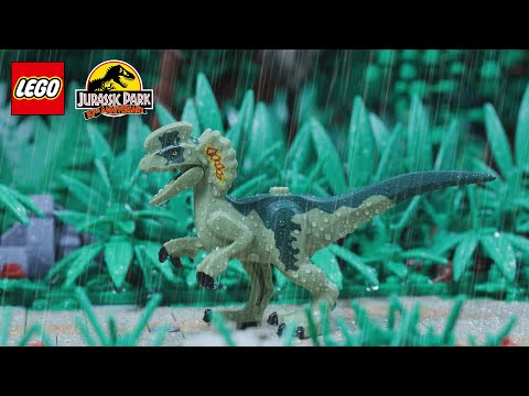 Escape with a Barbasol can | LEGO Jurassic Park 30th anniversary