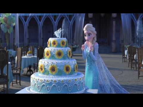 Frozen Fever 2015 x264 720p BRRiP {Dual Audio} Hindi 2 0   English 2 0 Exclusive By DREDD Sample