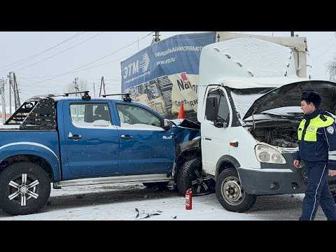 "Газель" не пропустила пикап по главной и покалечила 3 детей