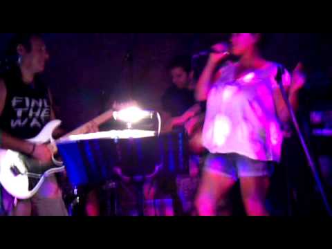 Aint nobody (cover) - AKROS APORRITON