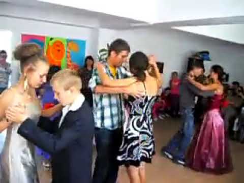 Vals, Fantanele com. Motoseni