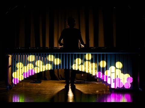 演奏・創作学科 国立音楽大学　近藤まどか「Lino」for marimba and projection mapping