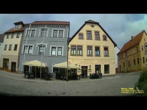 D: Stadt Neustadt an der Orla. Saale-Orla-Kreis. Rundfahrt durch die Stadtmitte. August 2023