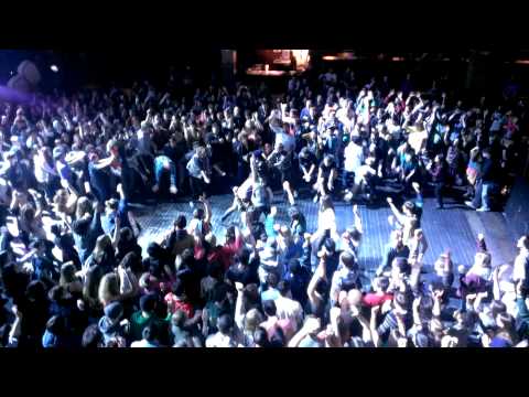 True Thrush - Dan Deacon (Live) House Of Blues Boston 03.07.13