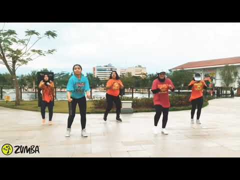 JUAN MAGÁN, LUCIANA, VICTOR MAGAN | CALIENTE | ZUMBA FITNESS | INDONESIA