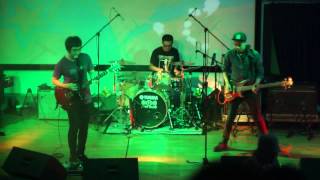 Vague - They Always Come (Dinosaur Jr. cover) (live at @america)