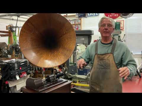 1488.  How to operate an Edison Opera.