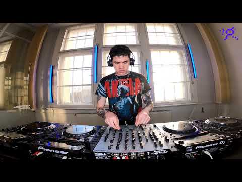 PATTERN: Selection 81 - Phase Fatale - 4 PM