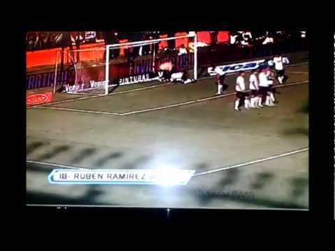 Gol de Ramirez en contra. Colón 0-1 San Lorenzo.