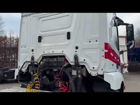 Mercedes-Benz Actros video nahled