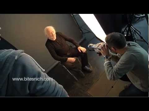 Andreas H. Bitesnich Making-of Karl Merkatz Portrait for inWien Magazine Vienna November 2011