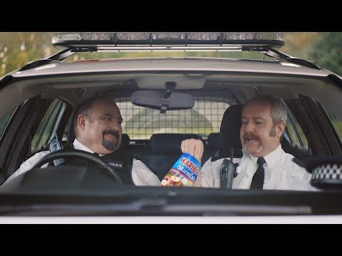 HARIBO POLICE ADVERT FEATURING FRUITIER STARMIX
