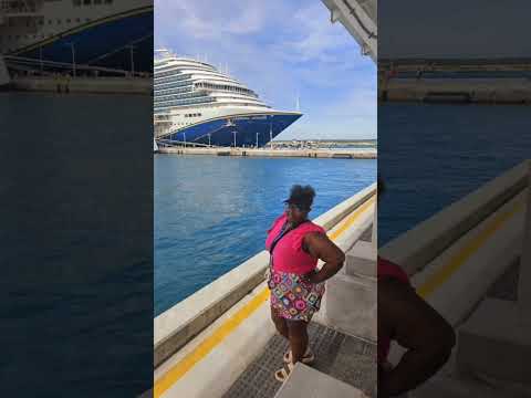 Thumbnail for What I Wore On My Cruise