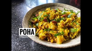 POHA RECIPE | How to make onion poha at home | Healthy Indian food | Streetfood | Food with Chetna