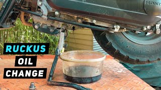 Download lagu Honda Ruckus / Zoomer 50 - Engine Oil Change | Mitch's Scooter Stuff mp3