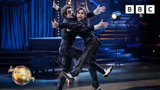 Download lagu Lewis Cope & Katya Jones Couple's Choice to Creep by Radiohead ✨ BBC Strictly 2025 mp3