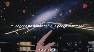 chloe x halle; red lights