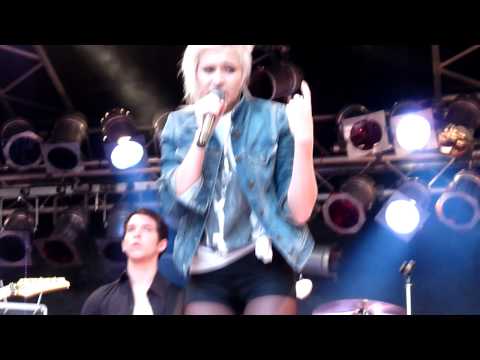 Aloha From Hell - Hold on 24.07.10