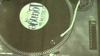 Interactive Record player installed in shopping mall using AdVis Interactive Projection Software