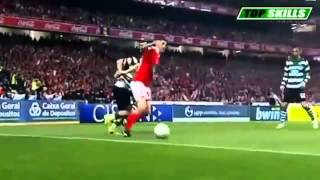 Download lagu Best Fottball Skills 2012 -- -- HD (@by thejuventusmylif@) mp3 Download lagu Best Fottball Skills 2012 -- -- HD (@by thejuventusmylif@) mp3
