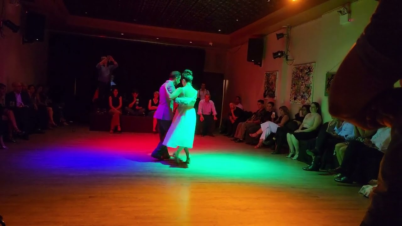 Argentine tango: Maria Elena Ybarra & Matías Iriarte - Milonga Oriental