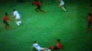 Dino Zoff kassiert Tor gegen Haiti (1974)
