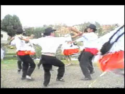 LOS CHEVERE DE BOLIVIA : CARNESTOLENDAS "DESPEDIDA DEL CARNAVAL !