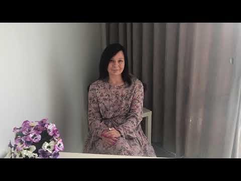 Irina Alexandrovna Gromova answering questions