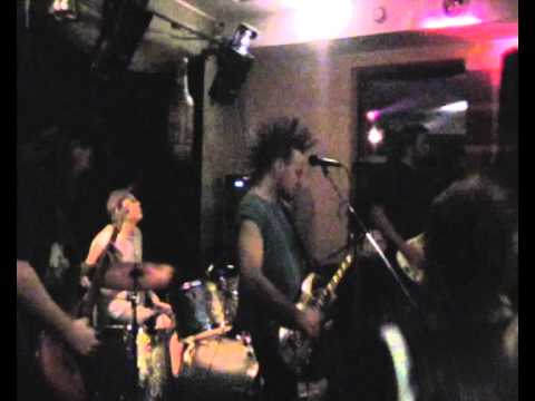 Ropucha - Ropucha - Mačeta (Live) CASCADA 22.9.12