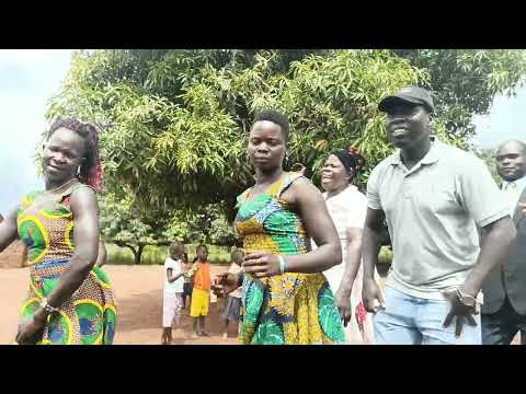 Keny Kalulu (Jo weng ma mara) by Bad man Dealers sample dance video. Ugandan, Acholi, Luo Tradition