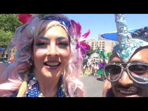 A DIARY OF A TANTRICORN: Chapter 8 - NYC Part 2: Mermaid Parade