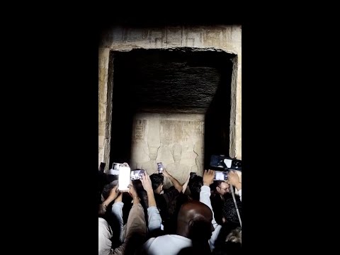 Sunrise on Pharaoh’s birthday illuminates ancient statue
