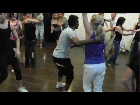 Yoandy Villaurrutia - Salsa Intermediate 24.07.12