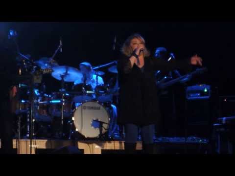 Věra Špinarová - Drum solo - Petr Bende, Petr Žurek + Kouzlo bílejch čar - Krnov 21.11.2013