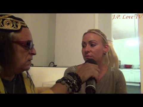 Christian (Erotikplattform Betreiber), Alexandra und Ariane