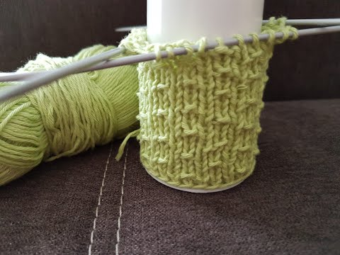 Knitting pattern in rounds and the same pattern in rows, very simple, very beautiful.