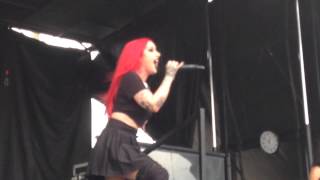 Death of the Party - New Years Day (Live at Vans Warped Tour 2015)