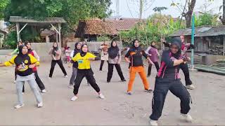 Download lagu DJ CINTA SATU MALAM//Senam Kreasi//The Happy Squad mp3 Download lagu DJ CINTA SATU MALAM//Senam Kreasi//The Happy Squad mp3