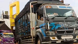 Download lagu Story wa lagu malaysia [disini menunggu] mp3