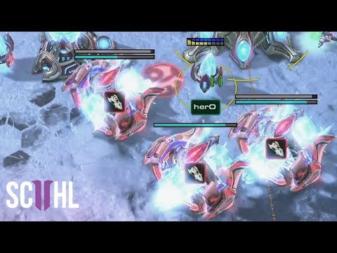 TRIPLE STARGATE! - Starcraft 2: herO vs Reynor