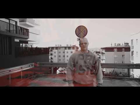 PĘKU x MORUZ aka OVERSIZE - BEZ OGNIA NIE MA RÓŻ  PROD. PAWKO BEATS