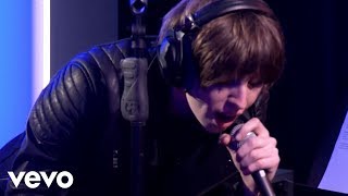 Catfish and the Bottlemen - Black Skinhead (Kanye West cover in the Live Lounge)