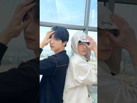 just stick with #ZHANGHAO 🫂 #TXT #수빈 #SOOBIN #AND2BLE #앤더블 #장하오 #하루에_하루만_더 #Stick_With_You