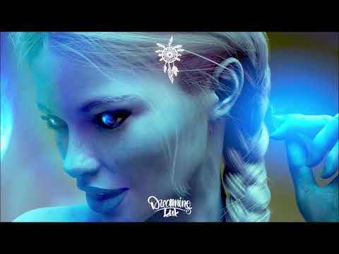 Nexeri - Young (feat. RIELL) [Lyrics]