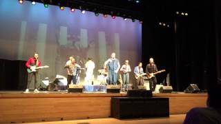 Blue Moon - Sha Na Na featuring Henry Gross and Jon "Bowzer" Bauman